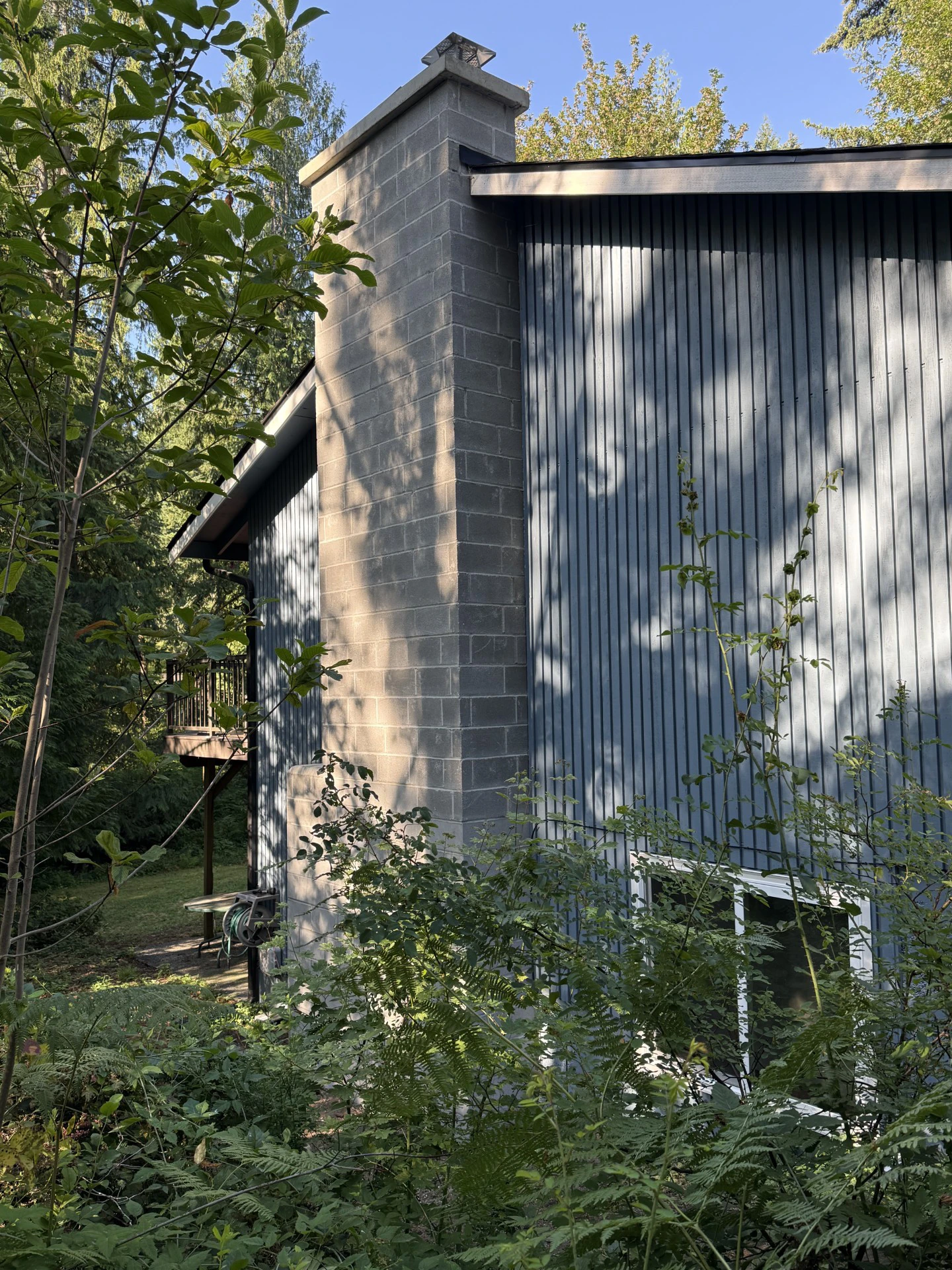 Seattle Chimney Full block rebuild with concrete slab crown